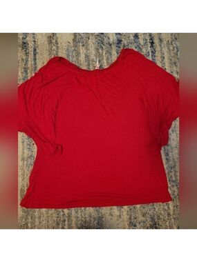 The Hanger size 1X tunic dark pink